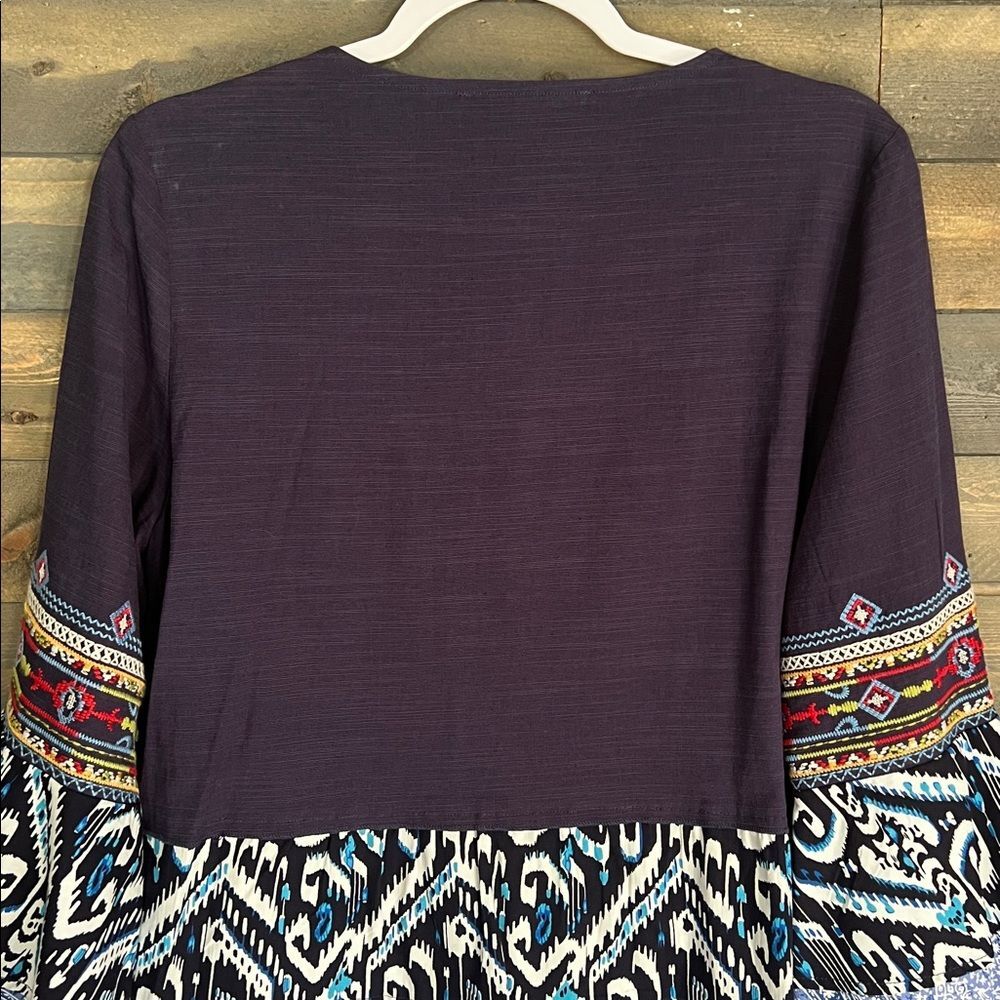 New Calessa Embroidered Boho Tunic Size Medium in Navy/Multi - Picture 6 of 13
